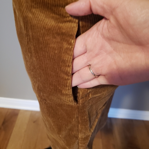 Mini corduroy skirt Size 0 - Picture 6 of 10